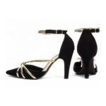 Scarpin Preto Nobuck com Salto Fino 9cm e Detalhe Ouro - Imagem 2