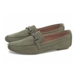 Sapatilha Mocassim Em Camurça Verde com Bridão Grafite e Solado Antiderrapante - Imagem 2