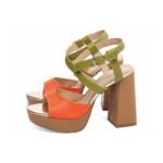 Sandália Que Rouba Olhares e Transforma Seu Look em um Verdadeiro Espetáculo - Imagem 3