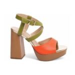 Sandália Que Rouba Olhares e Transforma Seu Look em um Verdadeiro Espetáculo